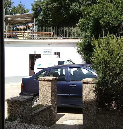 Apartment Filip Vrbnik (Primorje-Gorski Kotar)